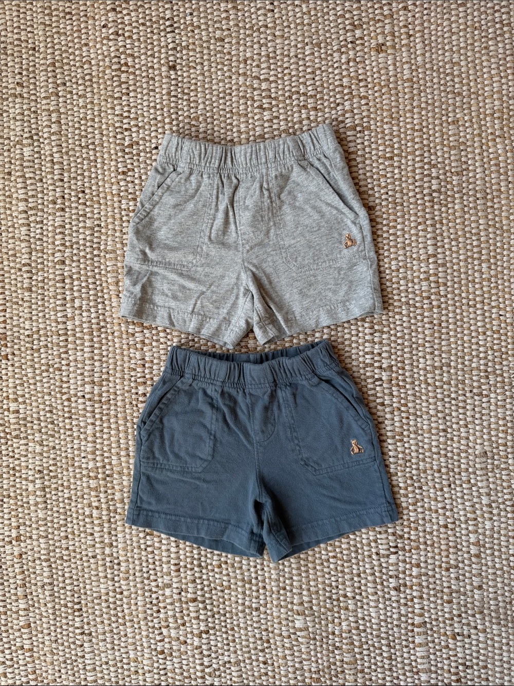 GAP toddler Elastic-Waist Shorts in  Gray and blue